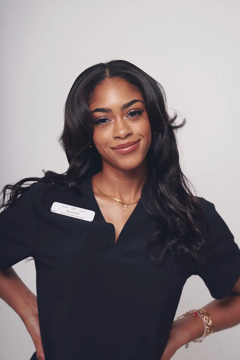A member of the Nursie Cosmetics team