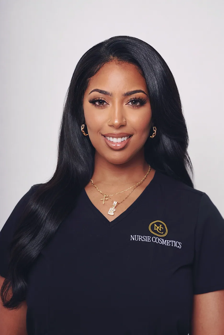 A member of the Nursie Cosmetics team